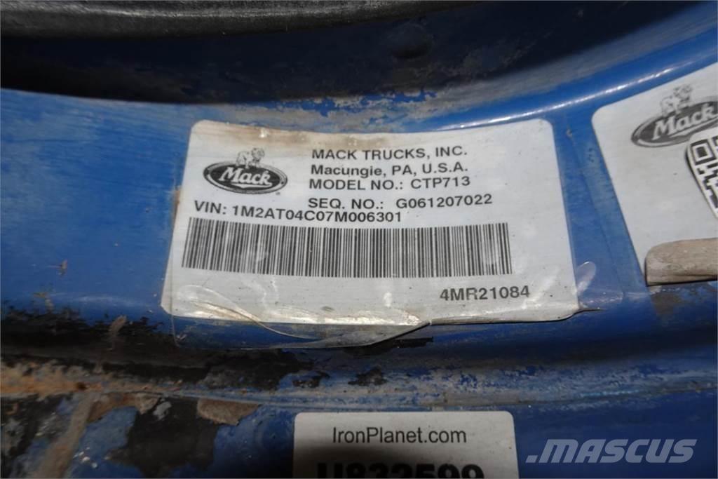 Mack CTP713 Betonikuorma-autot