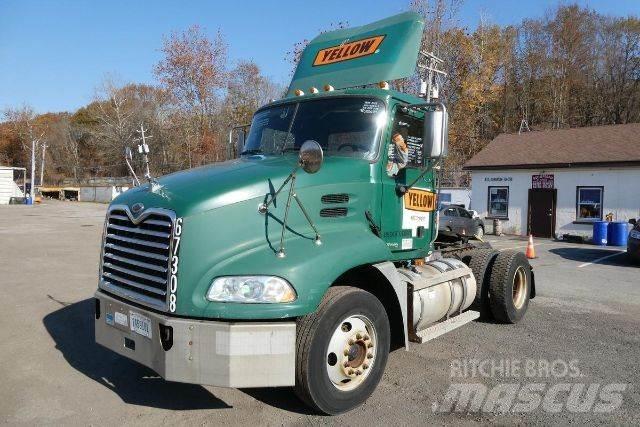 Mack CXN612 Kuorma-autoalustat