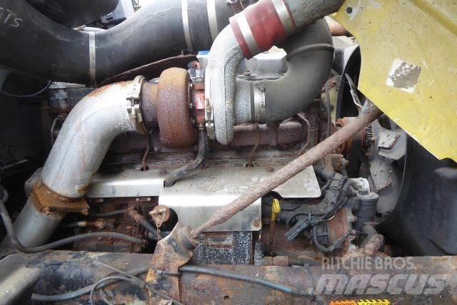 Mack RD688S Sora- ja kippiautot