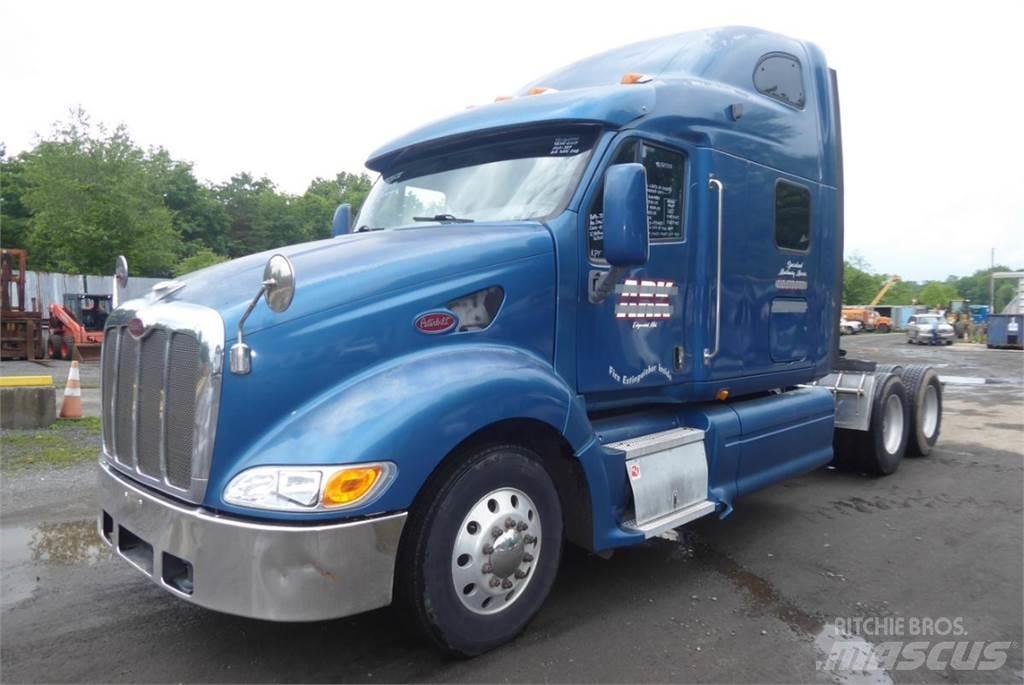 Peterbilt 387 Vetopöytäautot