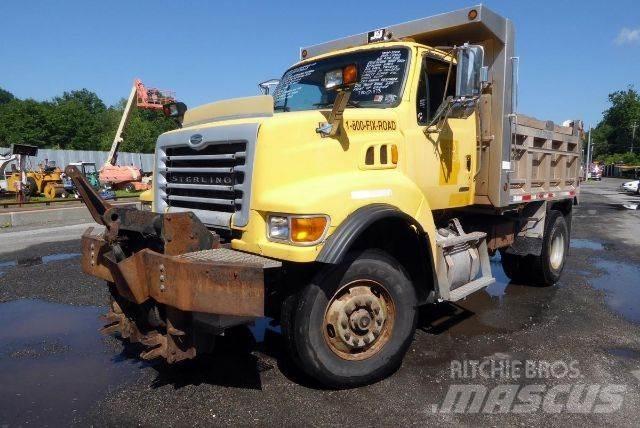 Sterling L8500 Sora- ja kippiautot