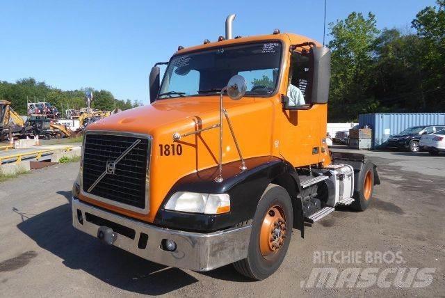 Volvo VNM42T Kuorma-autoalustat