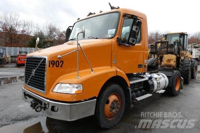 Volvo VNM42T Kuorma-autoalustat