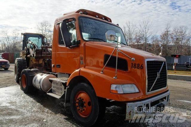 Volvo VNM42T Kuorma-autoalustat