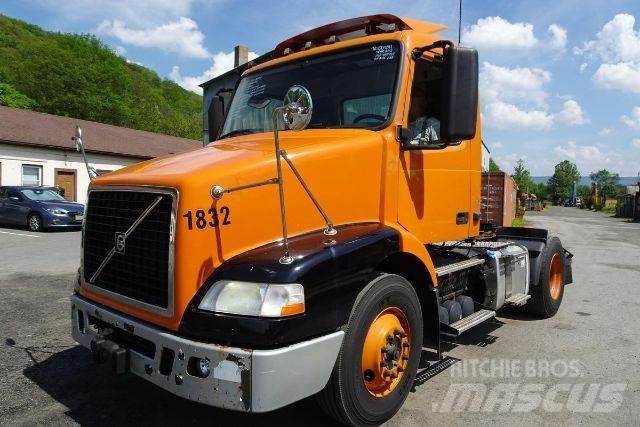 Volvo VNM42T Kuorma-autoalustat