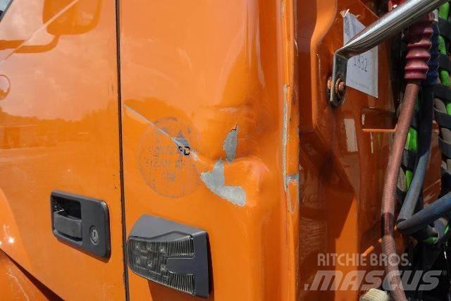 Volvo VNM42T Kuorma-autoalustat