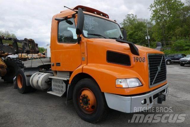 Volvo VNM42T Kuorma-autoalustat
