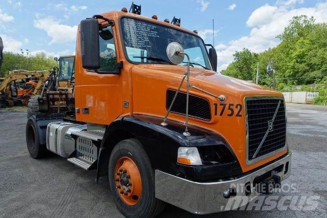 Volvo VNM42T Kuorma-autoalustat