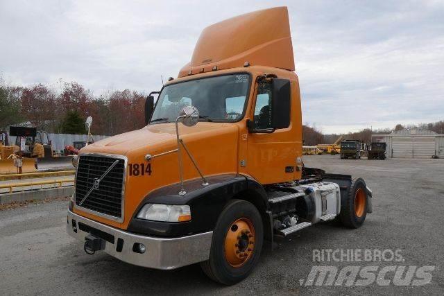 Volvo VNM42T Kuorma-autoalustat
