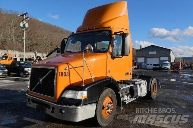 Volvo VNM42T Kuorma-autoalustat