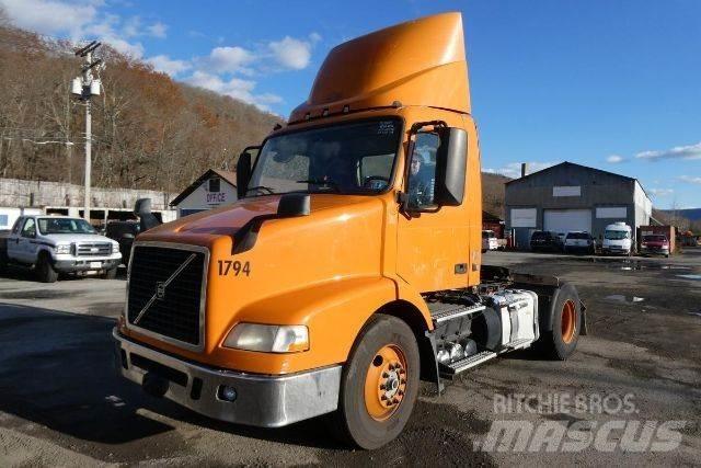 Volvo VNM42T Kuorma-autoalustat
