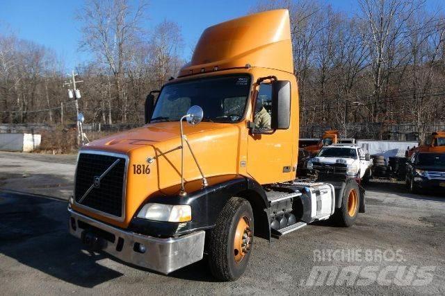 Volvo VNM42T Kuorma-autoalustat