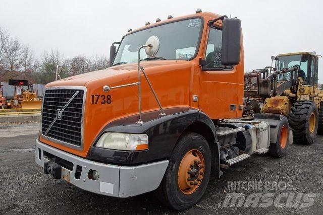 Volvo VNM42T Kuorma-autoalustat