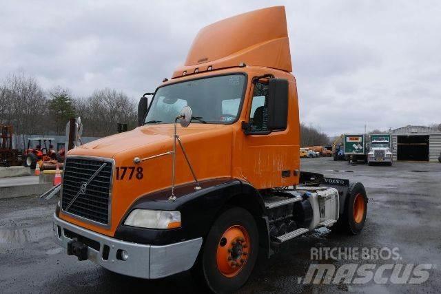 Volvo VNM42T Kuorma-autoalustat