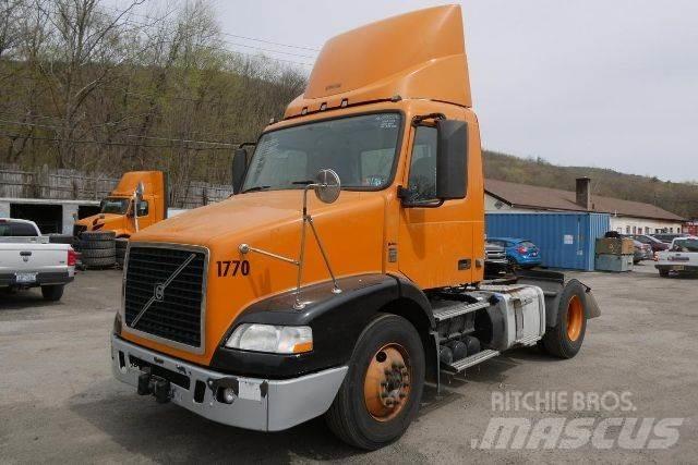 Volvo VNM42T Kuorma-autoalustat