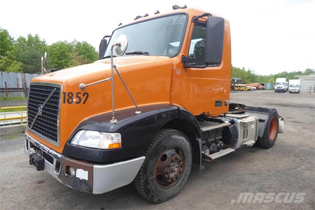 Volvo VNM42T Kuorma-autoalustat