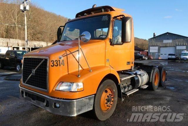 Volvo VNM64T Kuorma-autoalustat