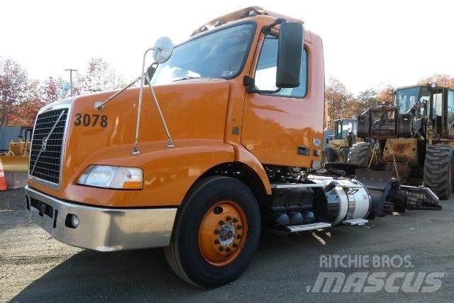 Volvo VNM64T Kuorma-autoalustat
