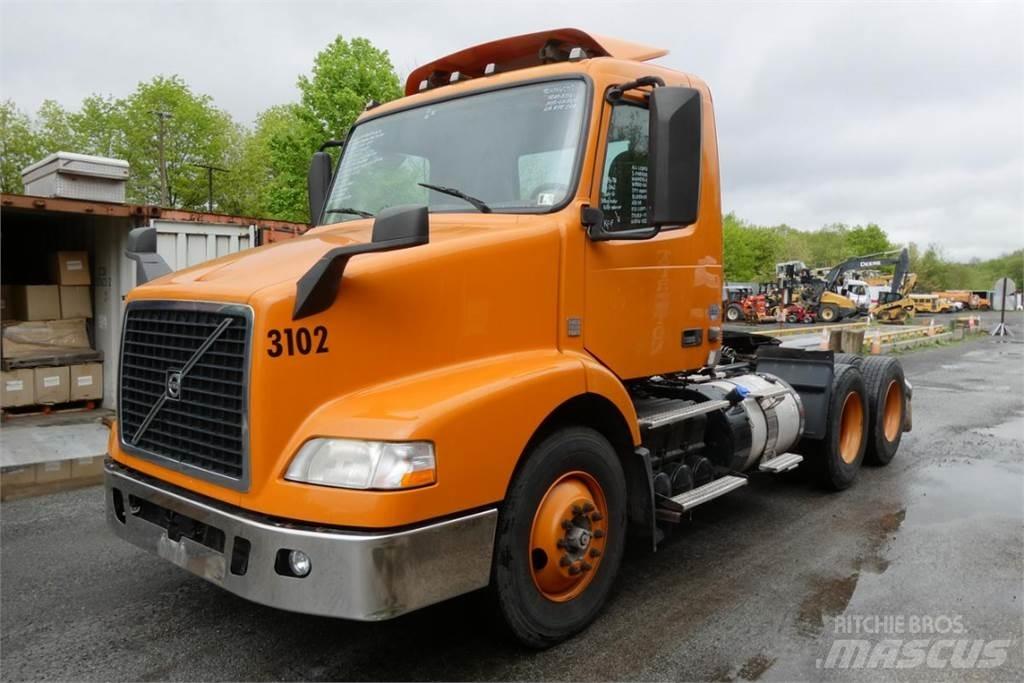 Volvo VNM64T Kuorma-autoalustat
