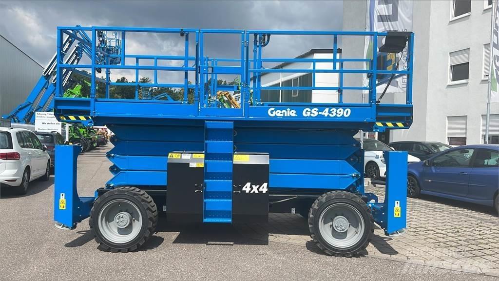 Genie GS-4390RT Saksilavat