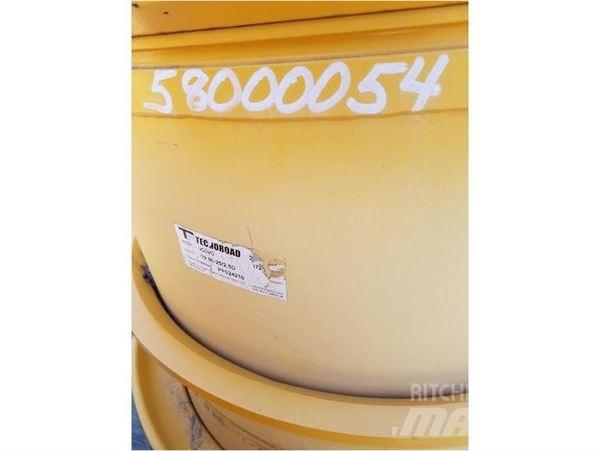 Volvo A30E Renkaat ja vanteet