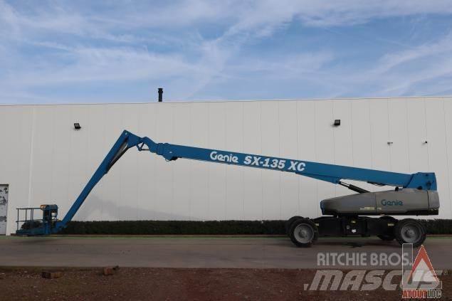 Genie SX135XC Kuukulkijat