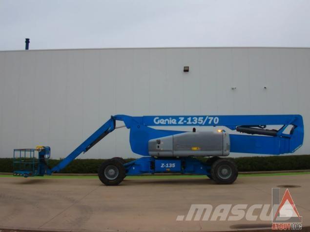 Genie Z-135/70 Kuukulkijat
