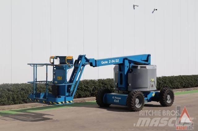 Genie Z34-22RT Kuukulkijat