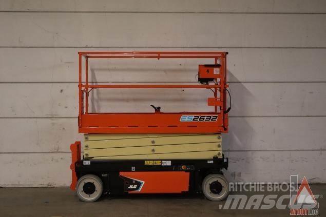 JLG 2632ES Kuukulkijat