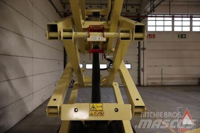 JLG 3246ES Kuukulkijat