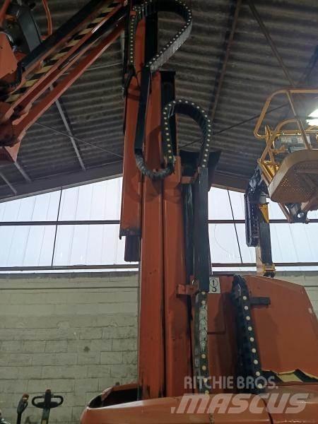 JLG TOUCAN 1010 Kuukulkijat