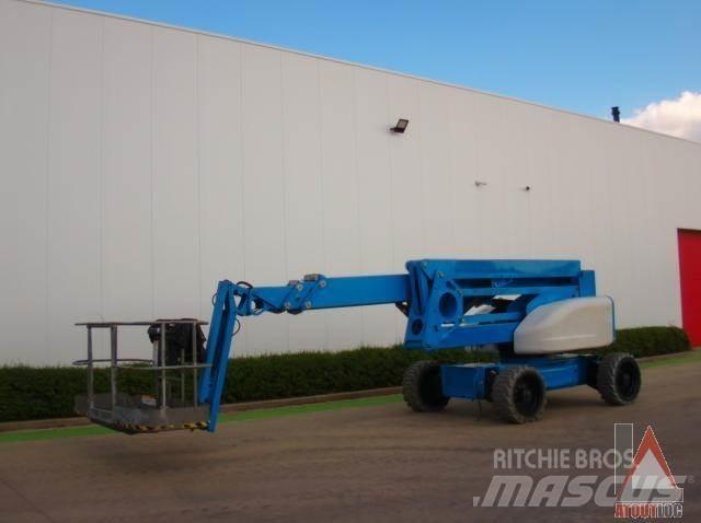 Niftylift HR28 Kuukulkijat