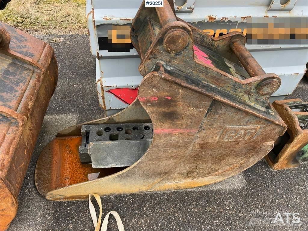 CAT 313FL Telakaivukoneet