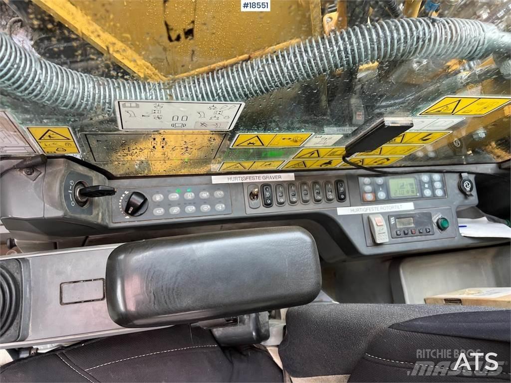 CAT 320E Telakaivukoneet