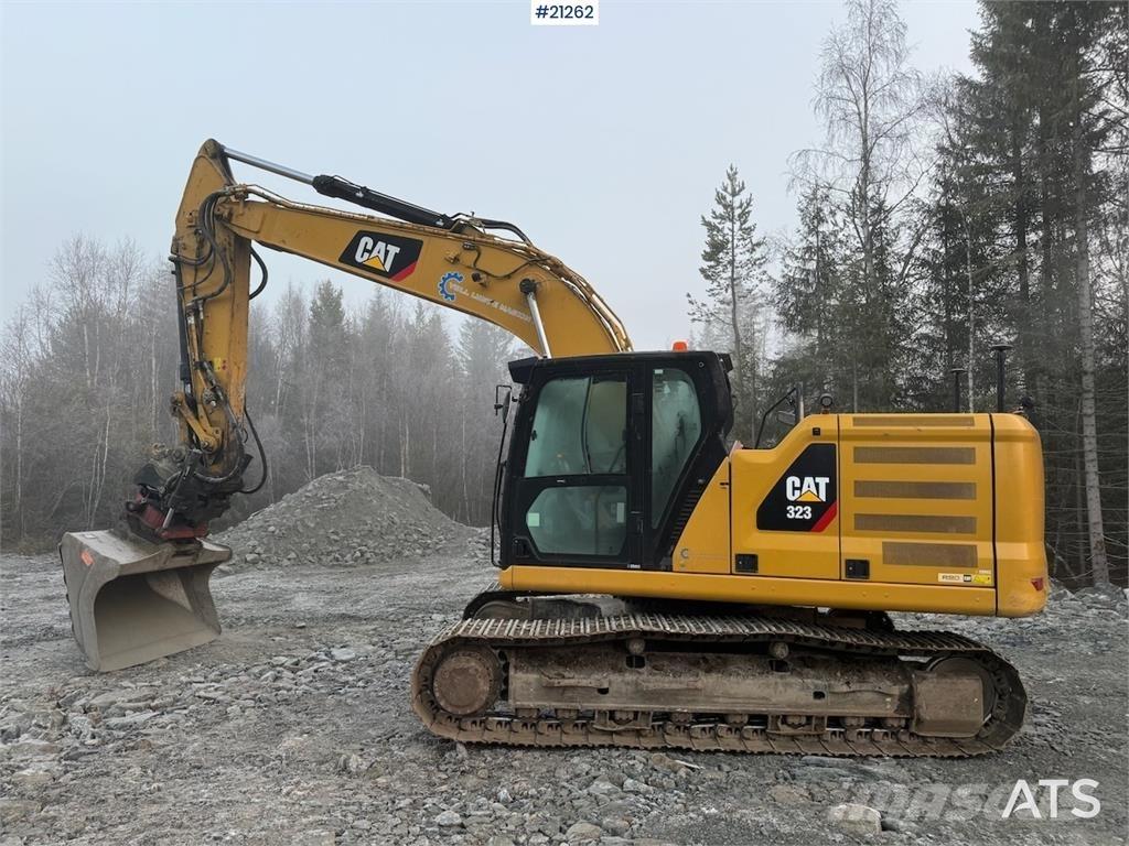 CAT 323 Telakaivukoneet