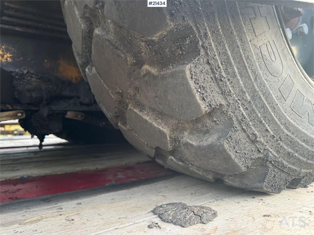 CAT AP 300 Asfalttikoneet