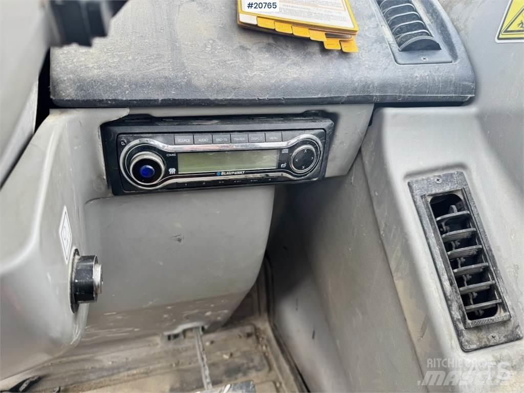 CAT TH360B Kurottajat