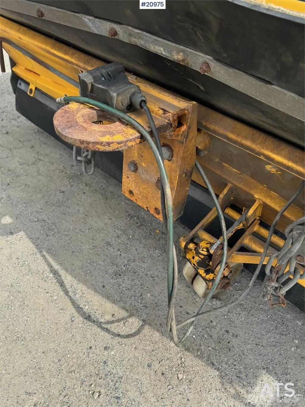 Falköping LB 1000 Muut