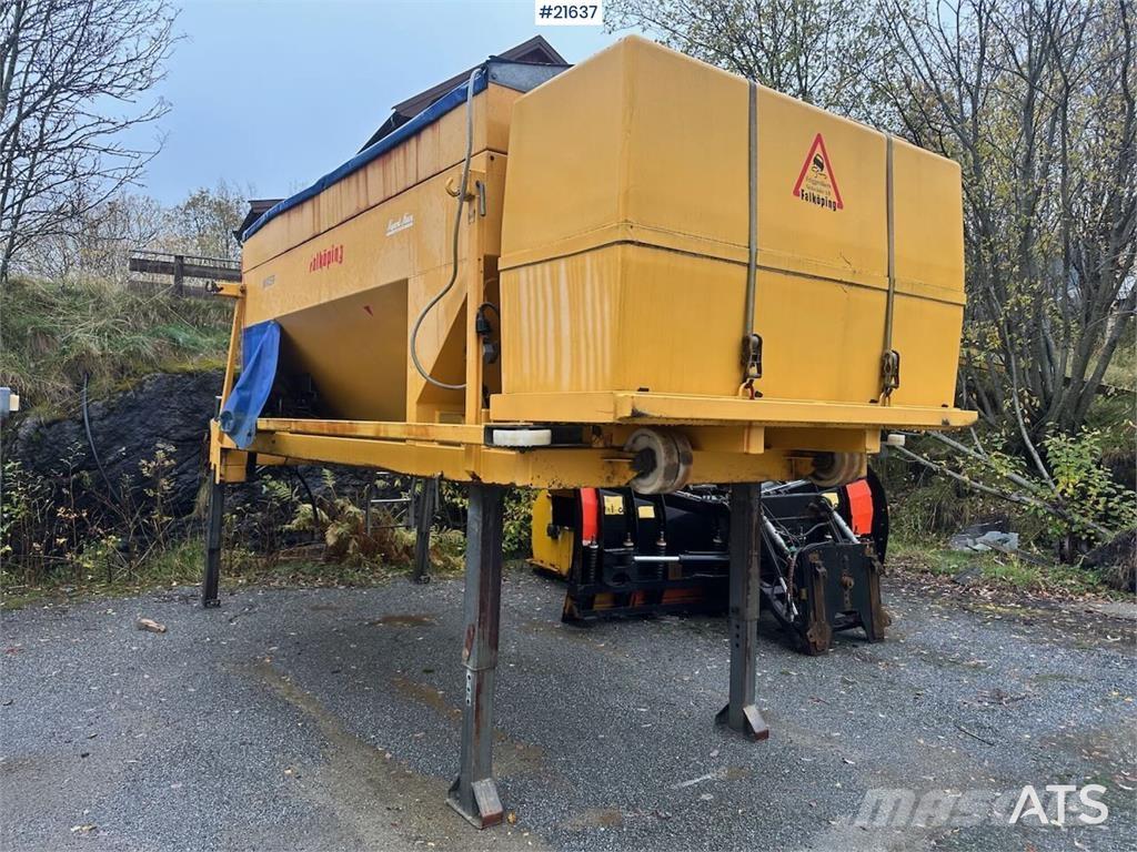 Falköping mixer C-7 Muut