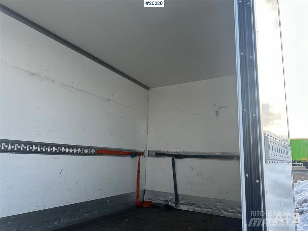 Iveco 35S16 Pakettiautot