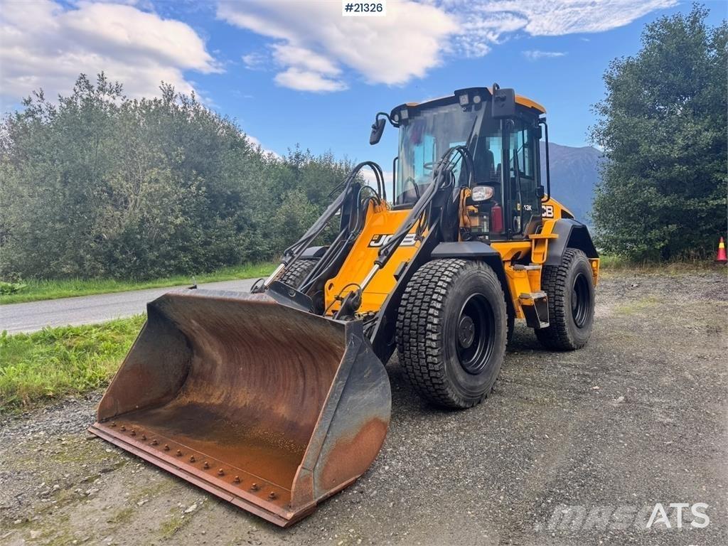 JCB 413K Pyöräkuormaajat
