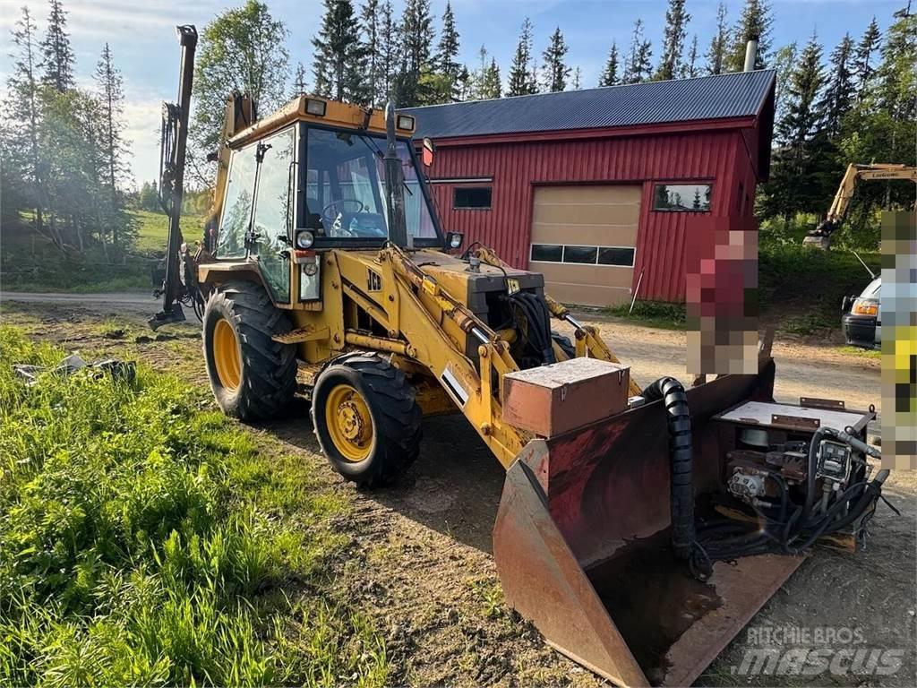 JCB Traktorgraver Kaivurikuormaajat