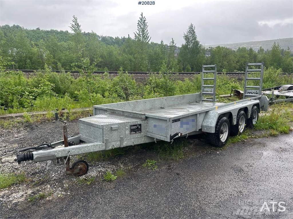 JPM Maskinhenger Lavetit