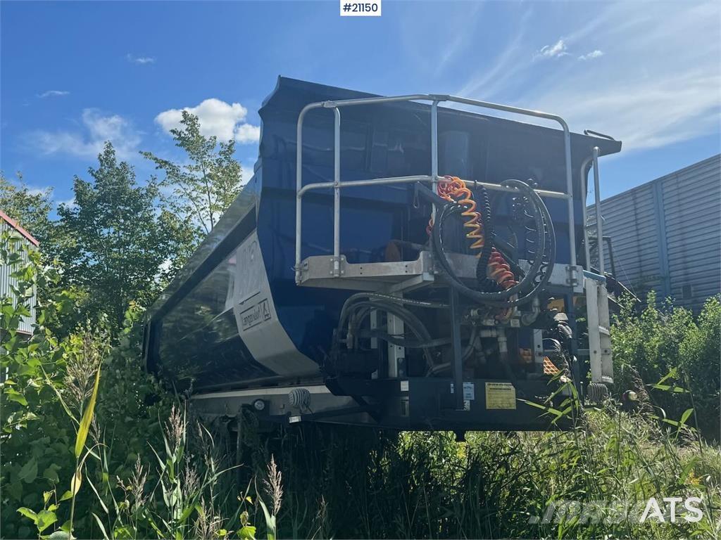  Lagendorf Tippsemi Kippipuoliperävaunut