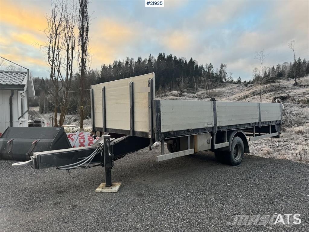 Maur 1-Axle Trailer Lavaperävaunut