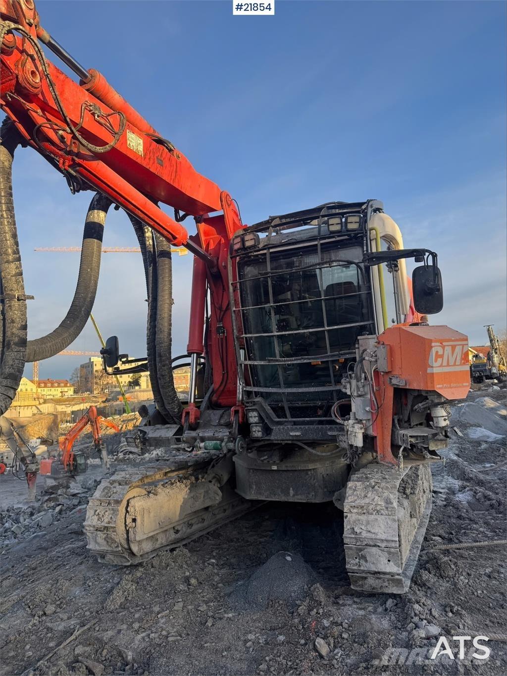 Sandvik DX800i Avolouhintaporauslaitteet