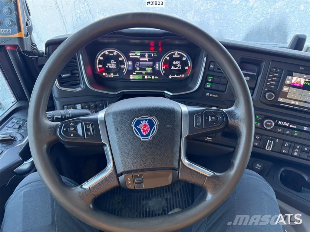 Scania P450 Nostovarsi-vaihtolavakuorma-autot