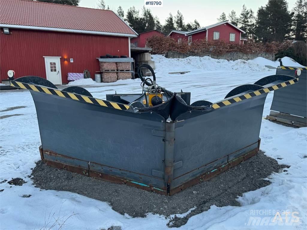 Stark NL3200 V-plow Muut koneet
