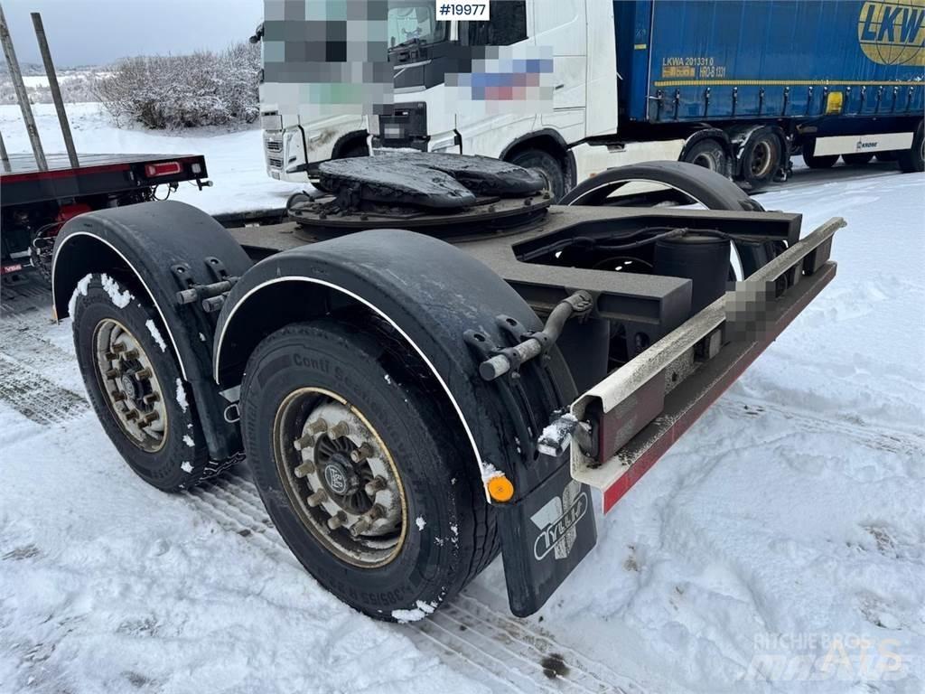 Tyllis Dolly. Muut perävaunut