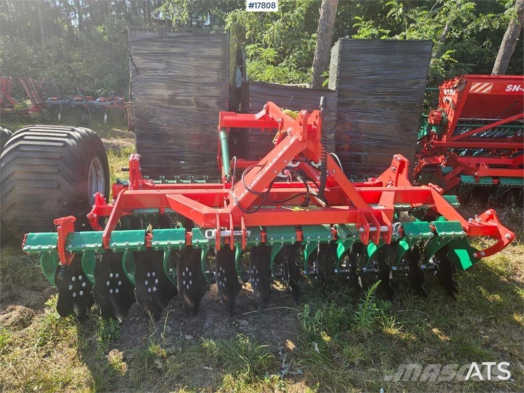 Agromasz AT30 Kiekkomultaimet ja lautasäkeet